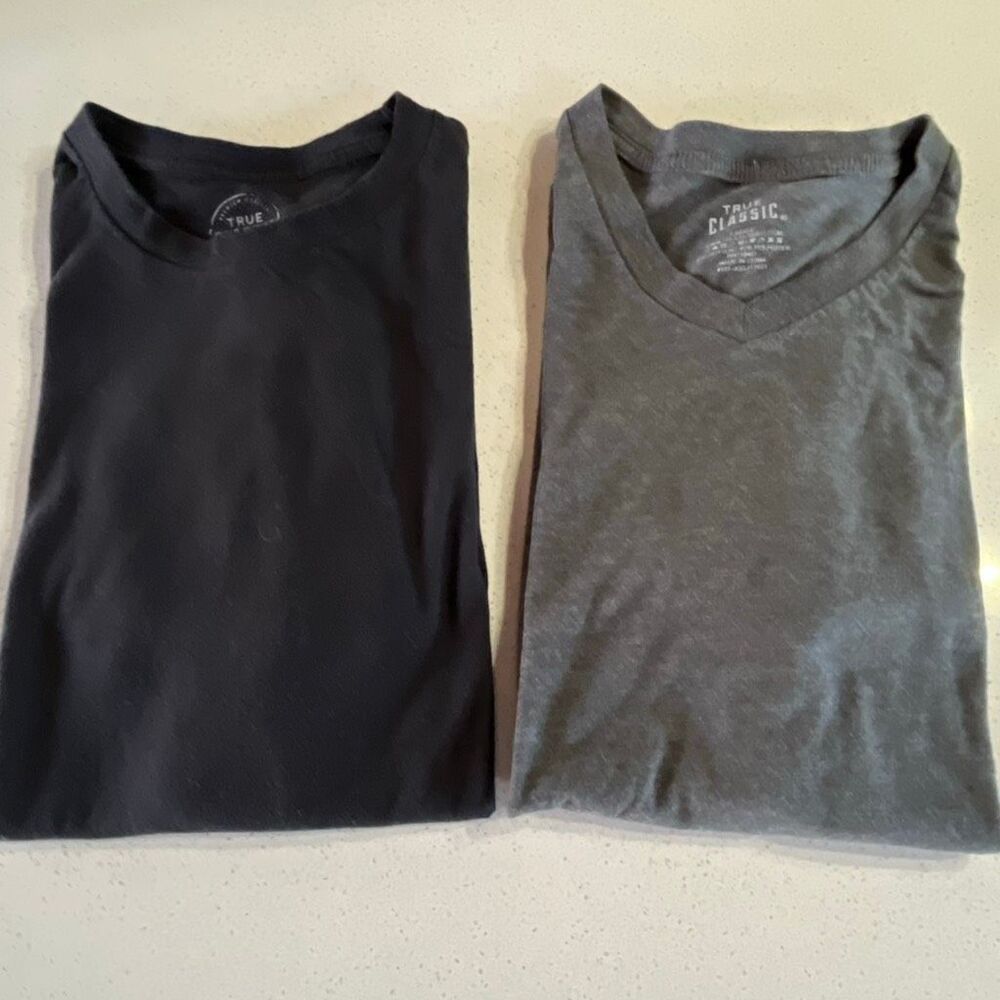 True Classic Lot of 2 Tees Mens Large